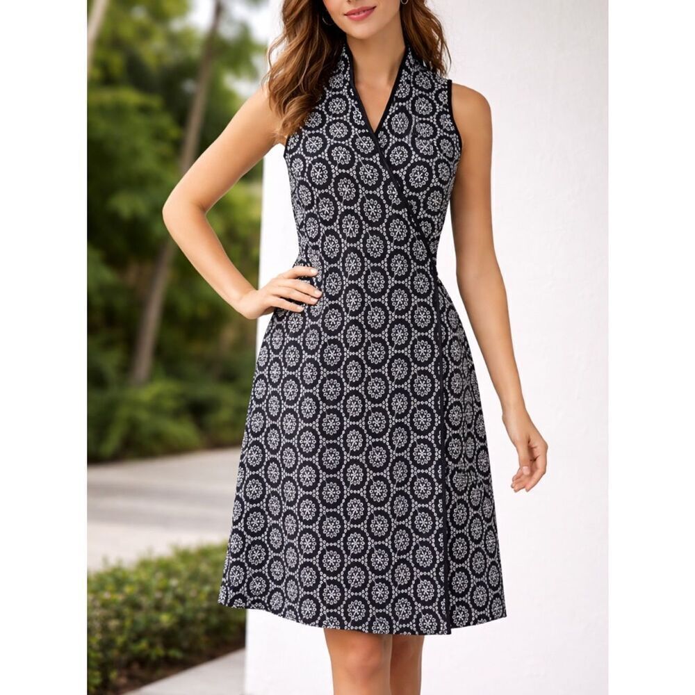 Feel Better Than Good Black And White Sleeveless Embroidered Wrap Dress Size M
